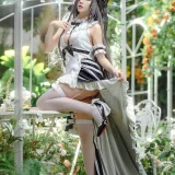 宮本桜《奥古斯特 女仆装》主题写真：20张全套美图
