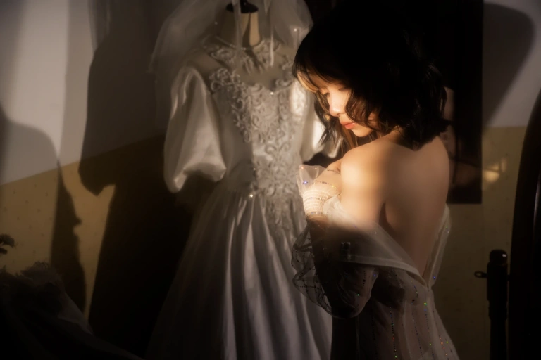 清青琴玖《夏夜晚风》主题写真：21张全套美图