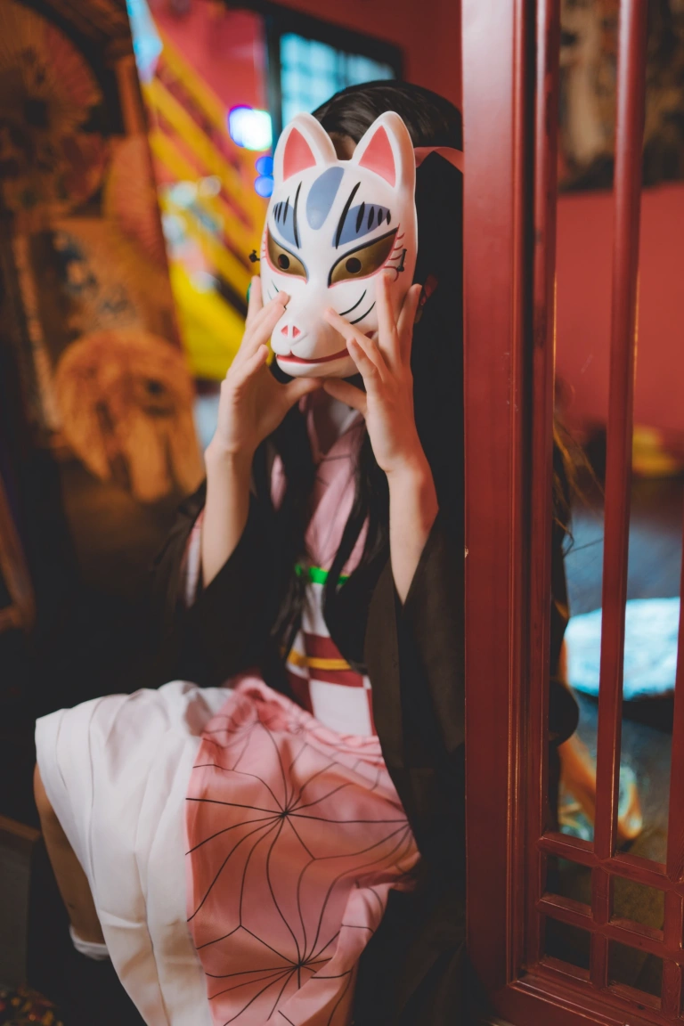桜桃喵《鬼灭之刃 灶门祢豆子》主题写真：21张全套美图