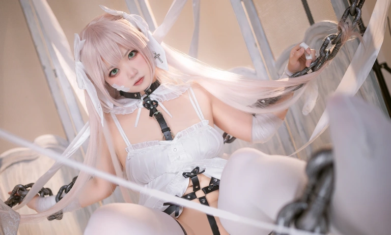 伊喵君《初音酱》主题写真：21张全套美图