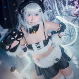 是一只熊仔《碧蓝航线 哈曼》主题写真：21张全套美图