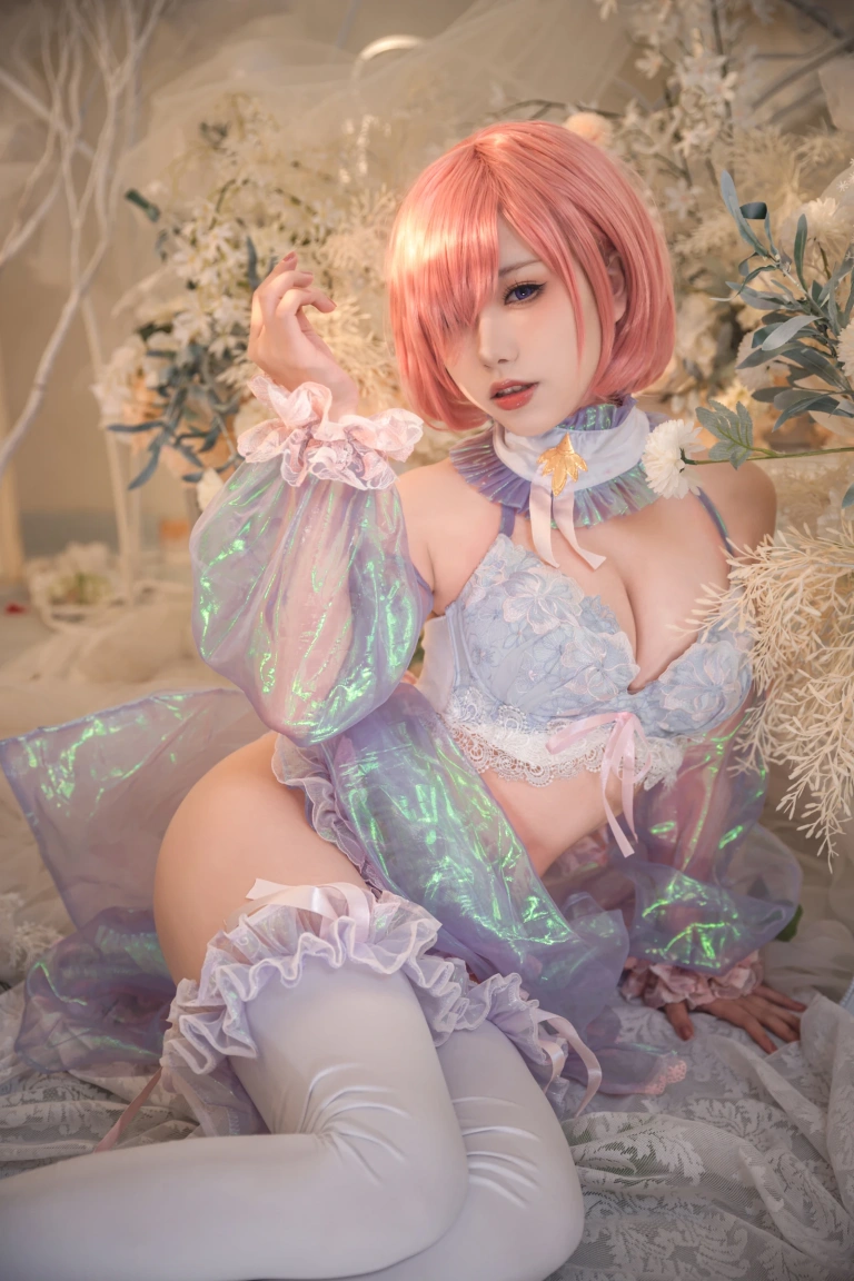 一北亦北《玛修同人服》主题写真：24张全套美图