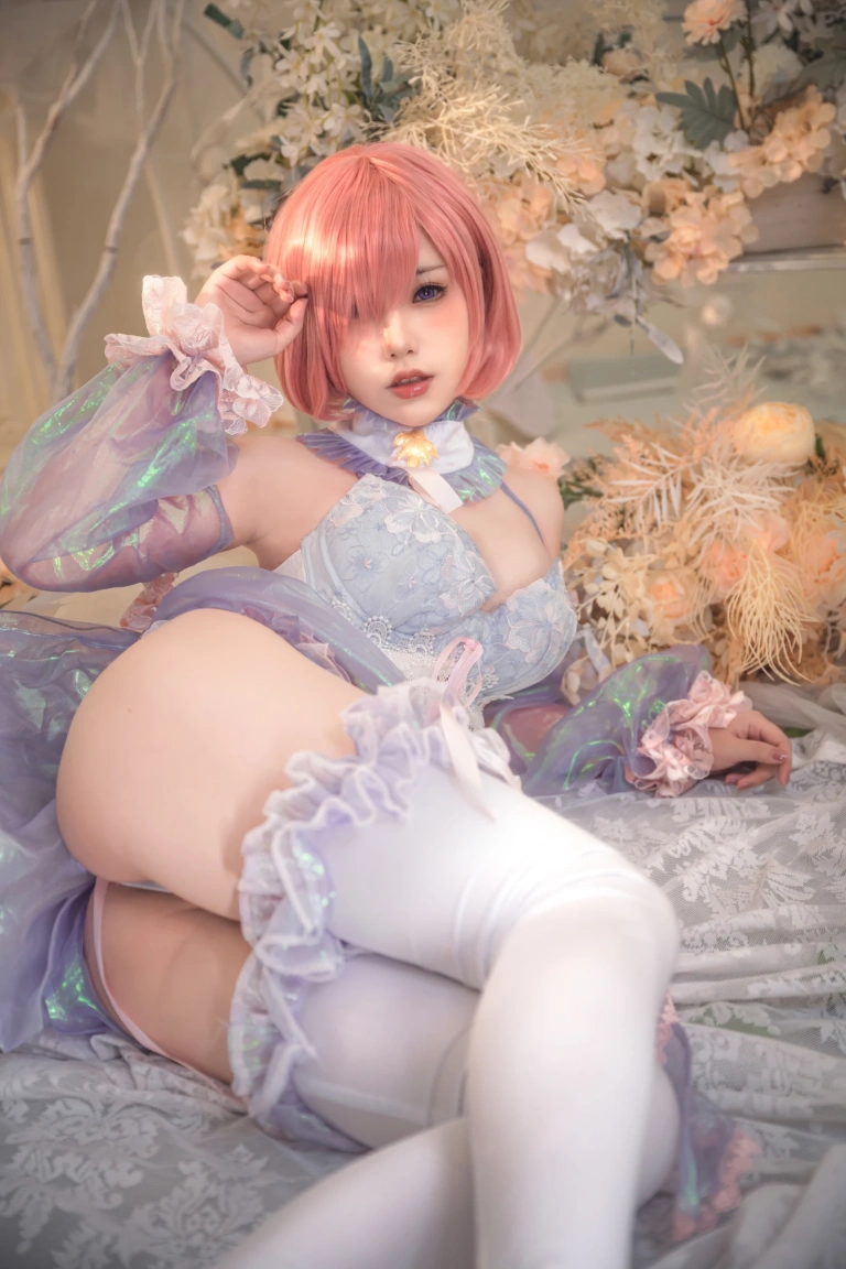 一北亦北《玛修同人服》主题写真：24张全套美图