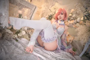 一北亦北《玛修同人服》主题写真：24张全套美图