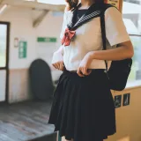 河豚抚子《那年喜欢的女孩 _ 其二》主题写真：25张全套美图