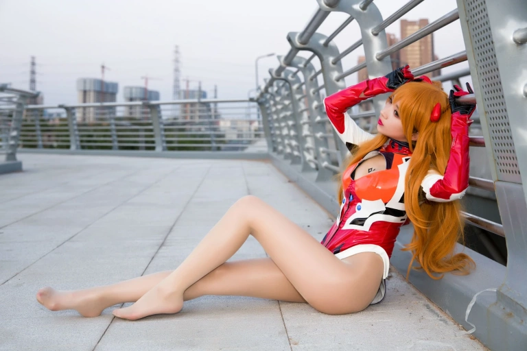 小女巫露娜《明日香油亮款》主题写真：36张全套美图