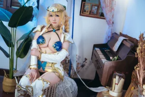 是本末末《精灵村》主题写真：38张全套美图