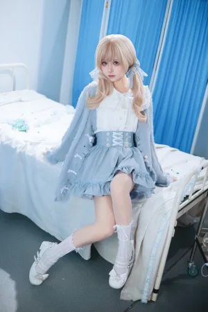 双木扶苏《水色地雷系》主题写真：40张全套美图