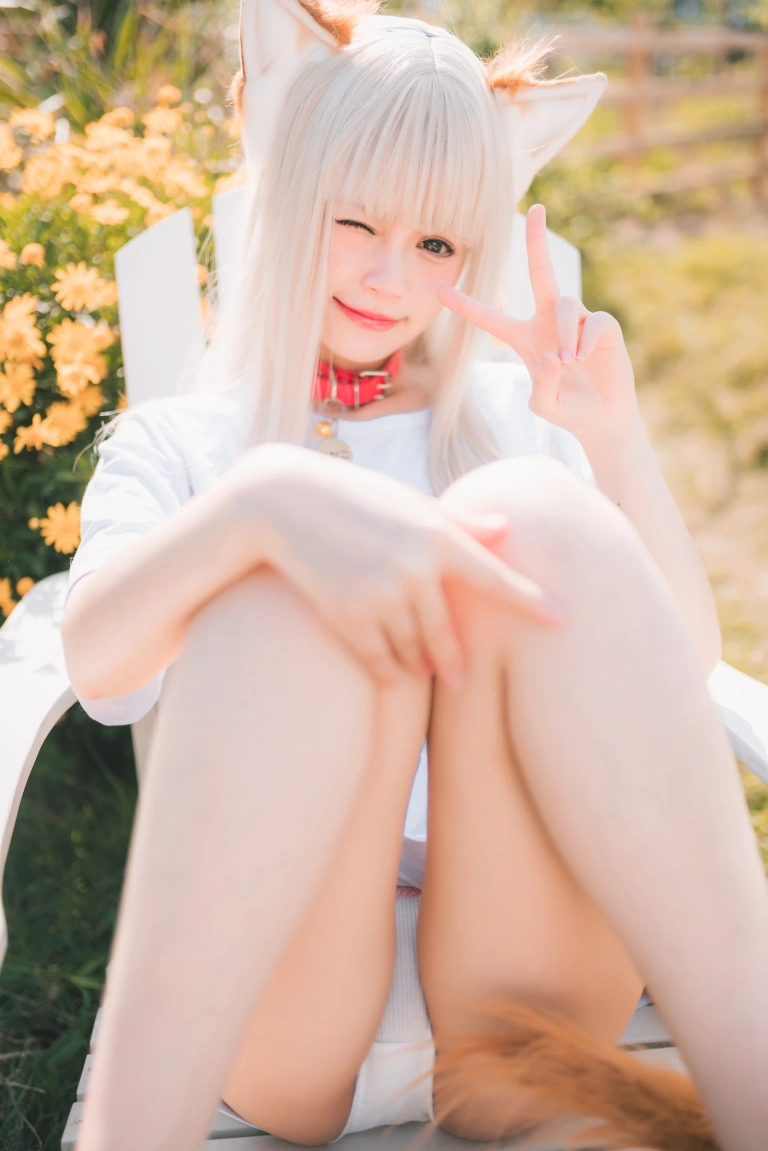 星黛鹿鹿《黄豆粉》主题写真：43张全套美图