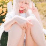 星黛鹿鹿《黄豆粉》主题写真：43张全套美图