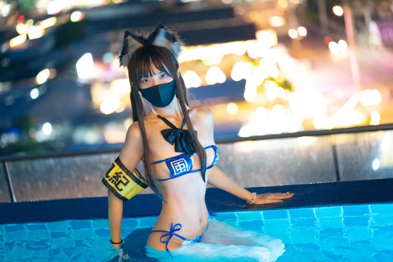 三水子《风纪委员》主题写真：50张全套美图
