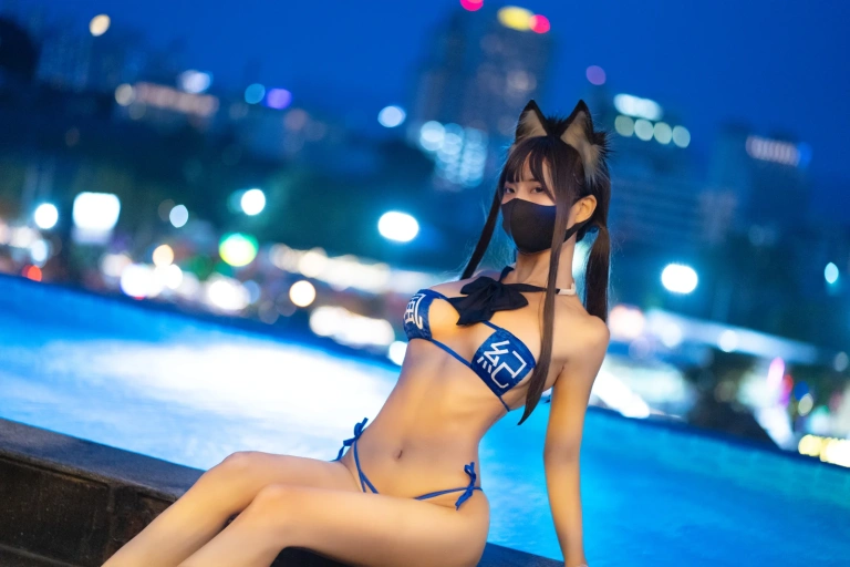 三水子《风纪委员》主题写真：50张全套美图