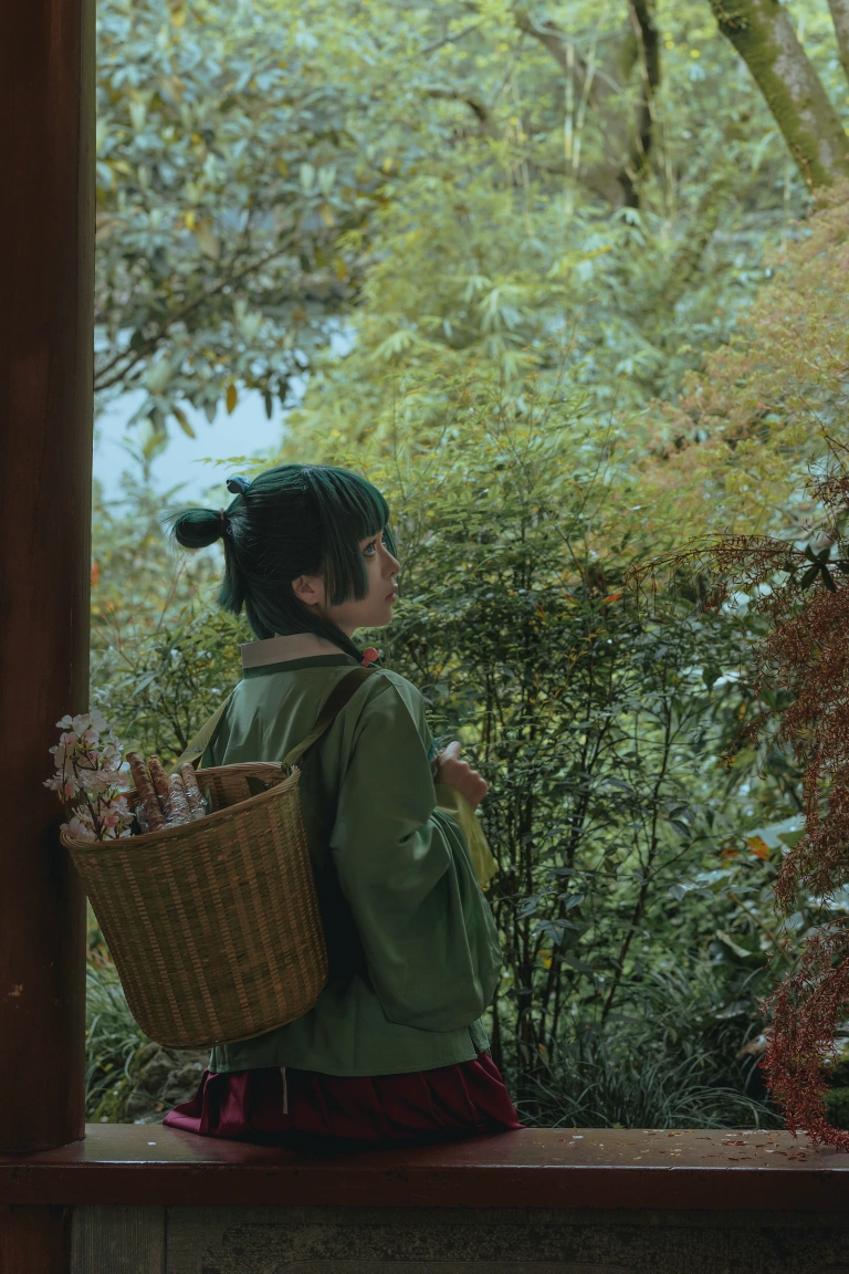 矢量鱼《药屋少女的呢喃 猫猫》主题写真：52张全套美图