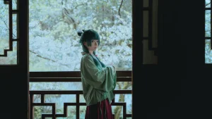 矢量鱼《药屋少女的呢喃 猫猫》主题写真：52张全套美图