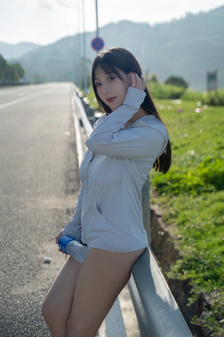 浅安安《环球之旅》主题写真：57张全套美图