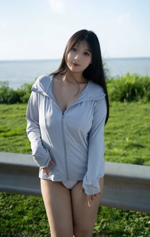 浅安安《环球之旅》主题写真：57张全套美图