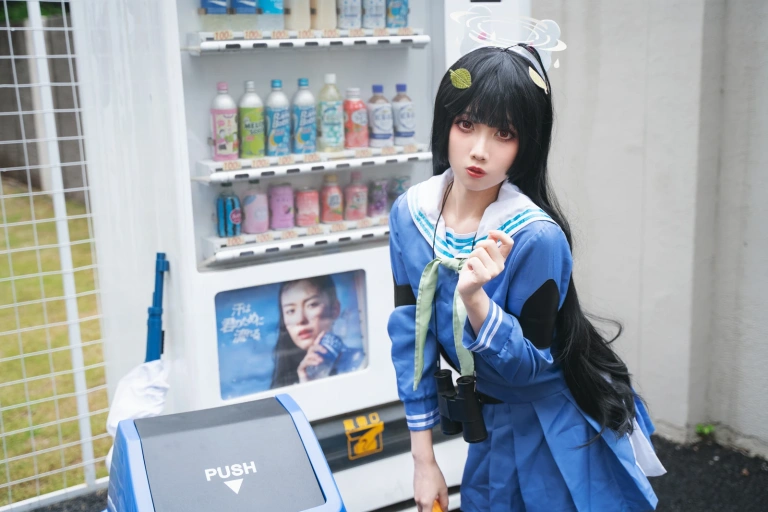 小和甜酒《霞沢美游》主题写真：82张全套美图