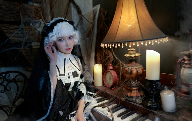 阿包也是兔娘《小裙子 夜之钢琴曲》主题写真：9张全套美图