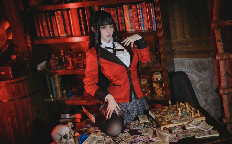 凛子酱《蛇喰梦子》主题写真：9张全套美图