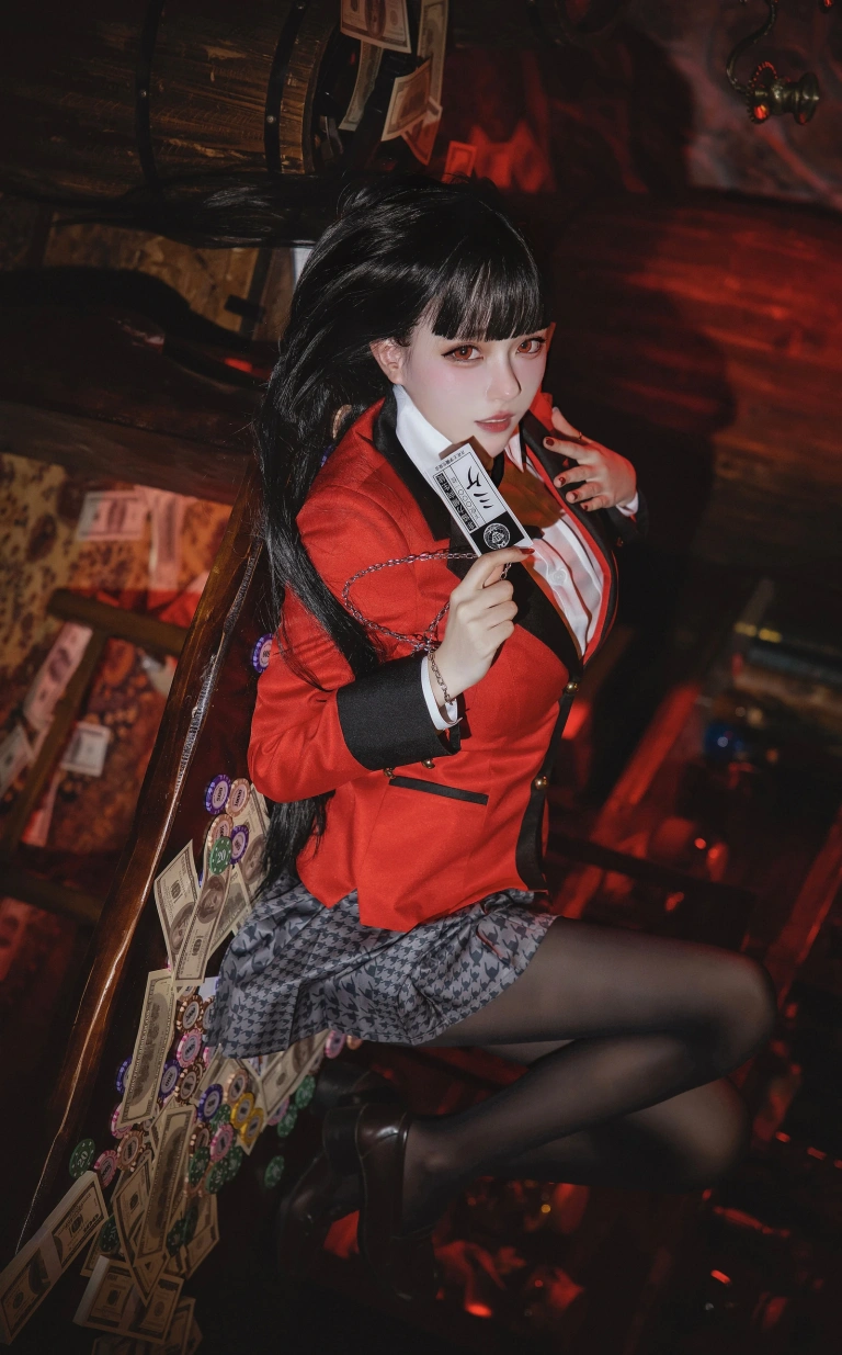 凛子酱《蛇喰梦子》主题写真：9张全套美图