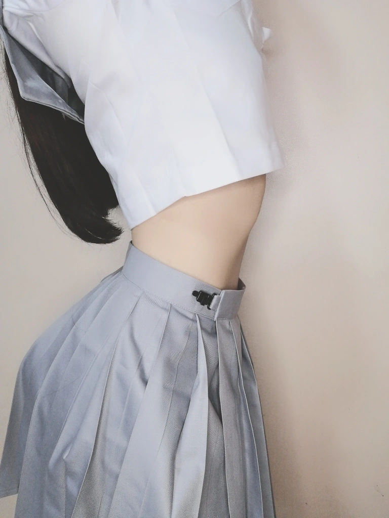 芋圆侑子《白丝jk》主题写真：72张全套美图，含8个视频