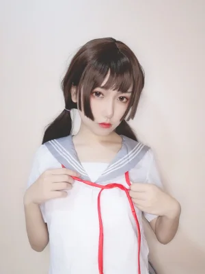 芋圆侑子《白丝jk》主题写真：72张全套美图，含8个视频