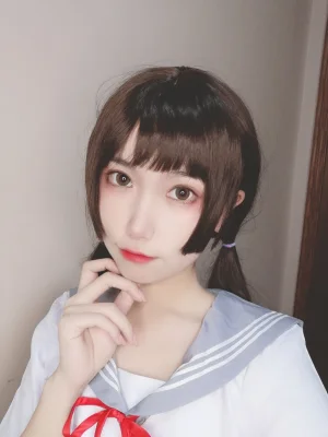 芋圆侑子《白丝jk》主题写真：72张全套美图，含8个视频