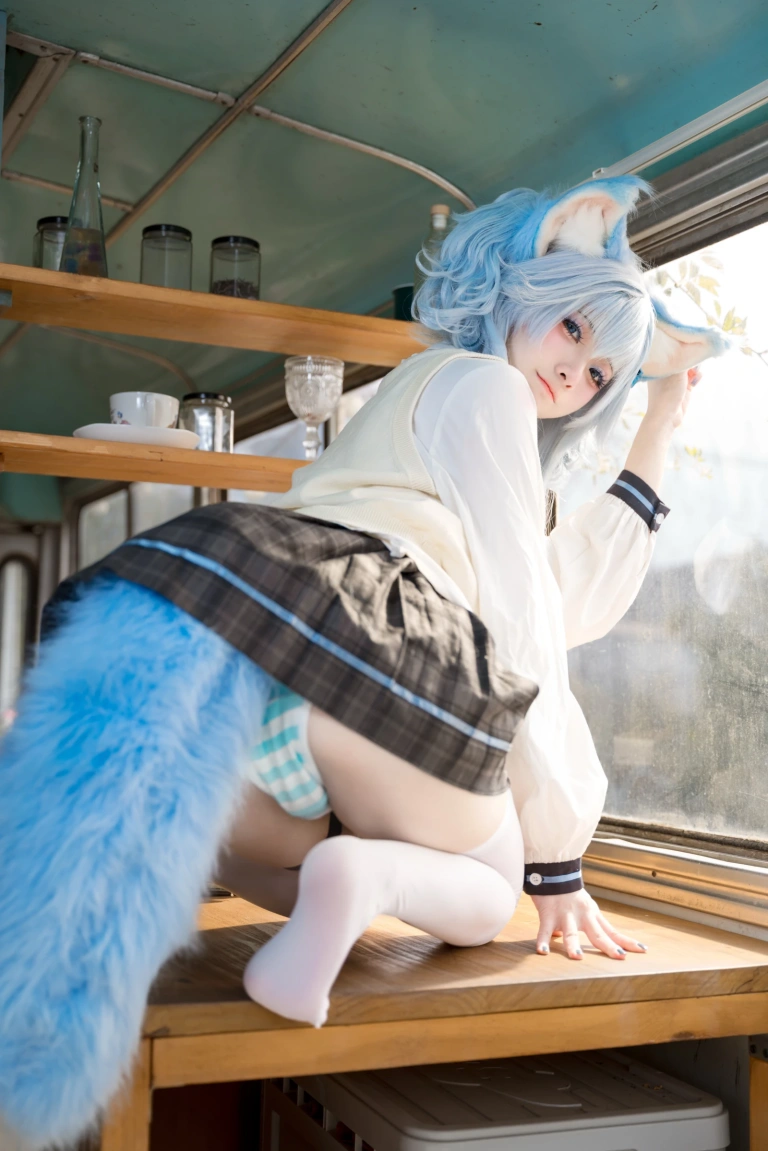 九柒喵《pa15超高校级心跳物语》主题写真：44张全套美图