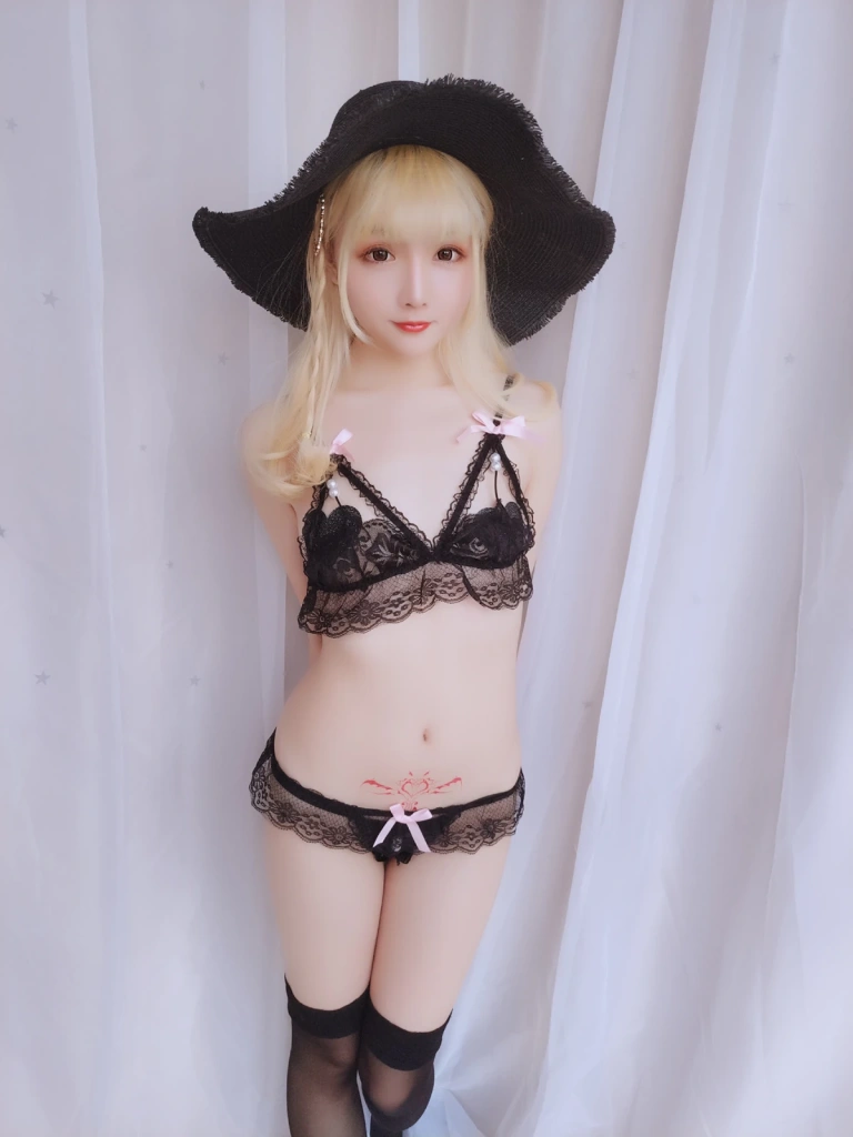 星之迟迟《VOL.6 假日快乐包》主题写真：63张全套美图