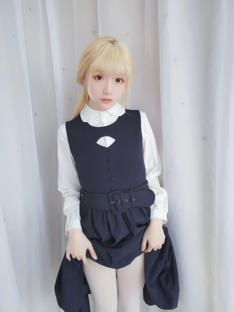 星之迟迟《VOL.6 假日快乐包》主题写真：63张全套美图