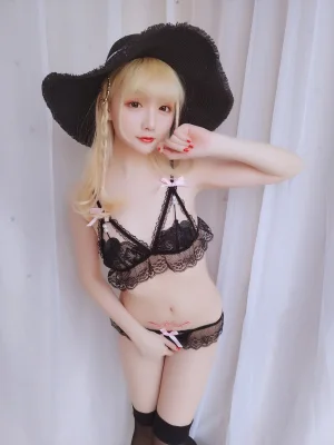 星之迟迟《VOL.6 假日快乐包》主题写真：63张全套美图