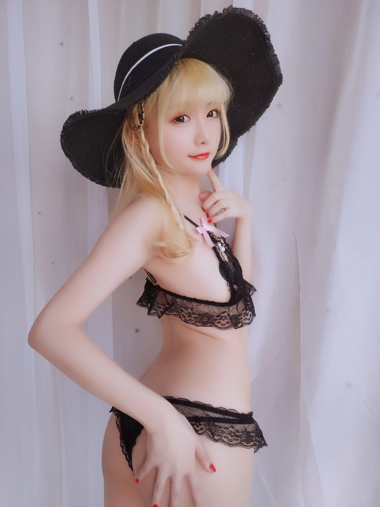 星之迟迟《VOL.6 假日快乐包》主题写真：63张全套美图