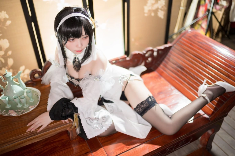 花铃《镇海》主题写真：109张全套美图