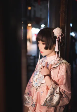 阿包也是兔娘《国潮少女》主题写真：15张全套美图