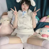 海克斯科技《玉桂狗》主题写真：18张全套美图