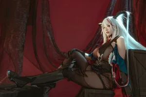 宮本桜《埃吉尔》主题写真：20张全套美图