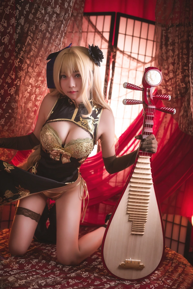 香草喵露露《潘金莲》主题写真：23张全套美图