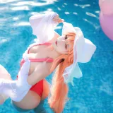 伊喵君《碧蓝航线 黎塞留泳装》主题写真：30张全套美图