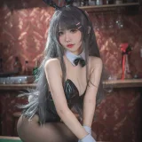 仙女月《樱岛麻衣兔女郎》主题写真：33张全套美图