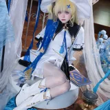 双木扶苏《鸣潮 菲比》主题写真：33张全套美图