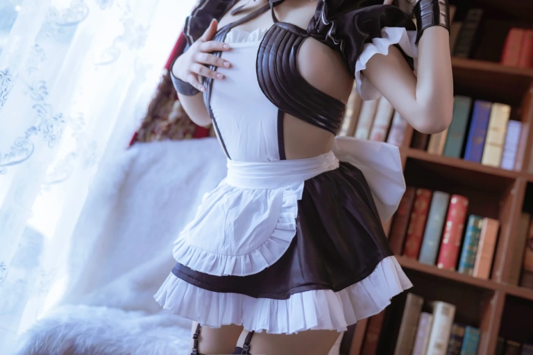 日奈娇(椎名莜)《酒吞女仆》主题写真：41张全套美图