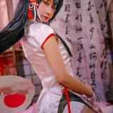可可老师《爱宕高雄旗袍双人》主题写真：46张全套美图
