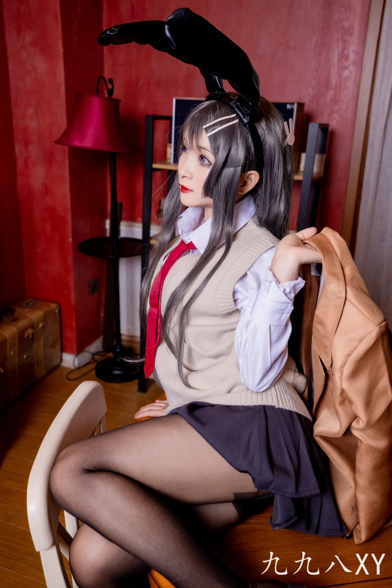 九九八《麻衣学姐》主题写真：46张全套美图