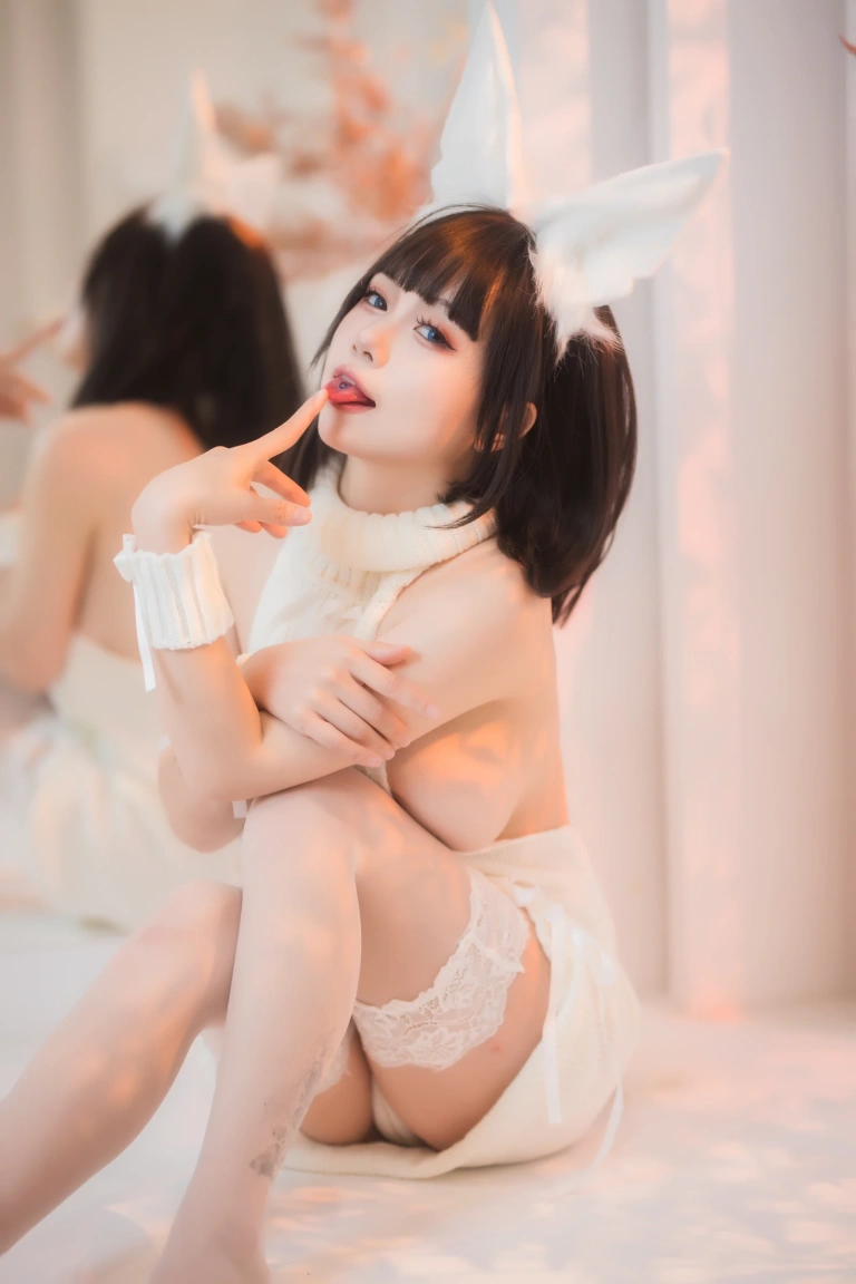 末夜《禁忌之恋 猫娘》主题写真：56张全套美图