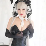 白烨《可畏兔女郎》主题写真：79张全套美图，含17个视频
