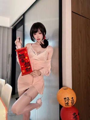 麻薯好吃《岁末情书》主题写真：105张全套美图，含1个视频