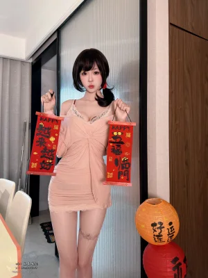 麻薯好吃《岁末情书》主题写真：105张全套美图，含1个视频