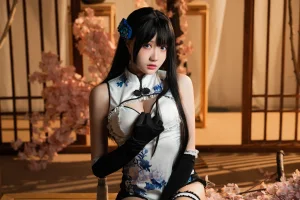 瓜希酱《瓶儿》主题写真：12张全套美图