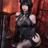 末夜《镇海旗袍》主题写真：15张全套美图