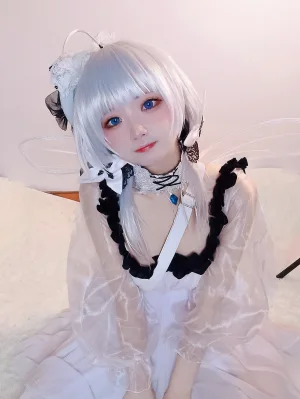 伊喵君《碧蓝航线 小光辉》主题写真：19张全套美图